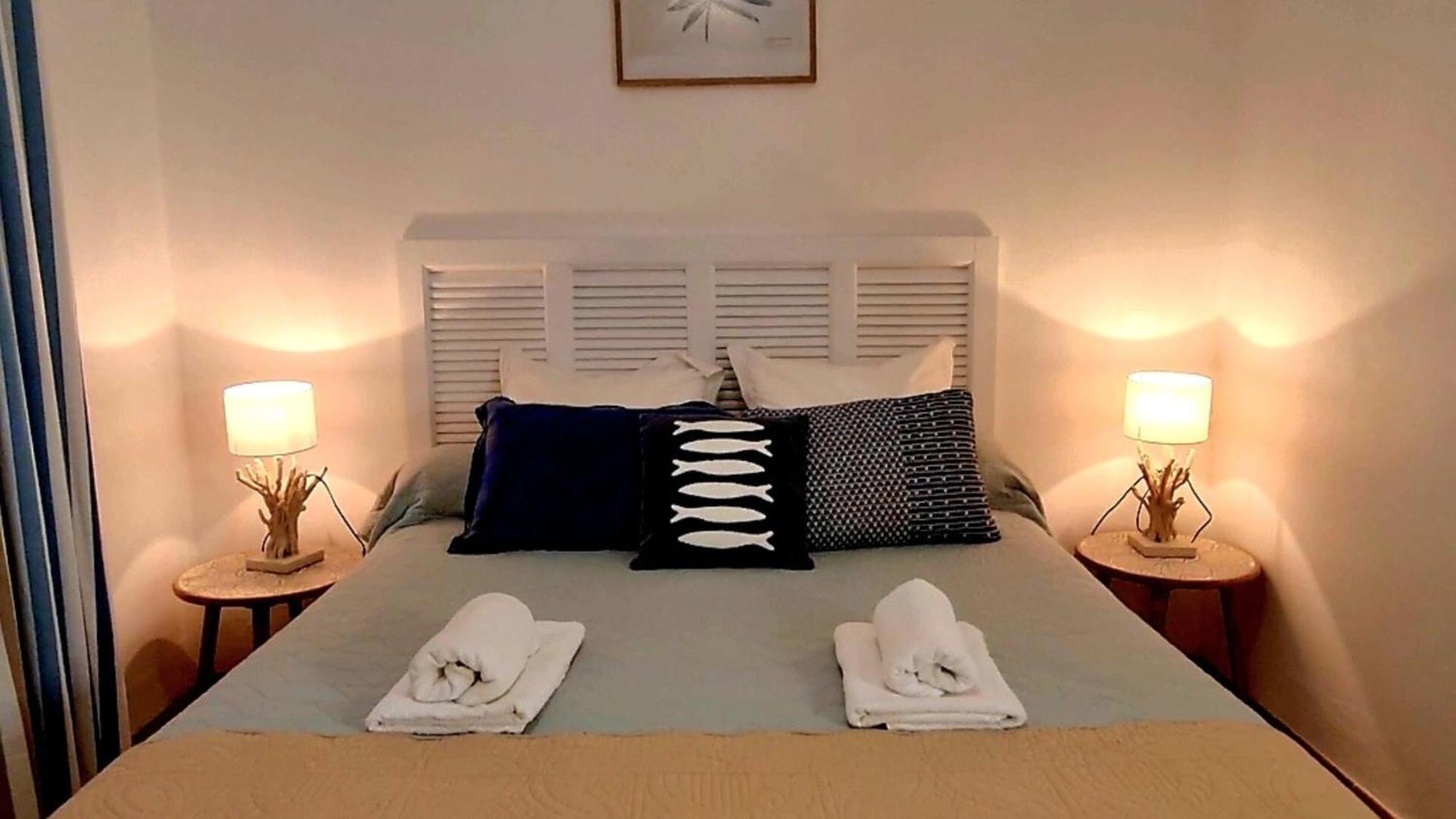 Appartement Kalliste, Logements Avec Vue Citadelle De Bonifacio 博尼法乔 外观 照片