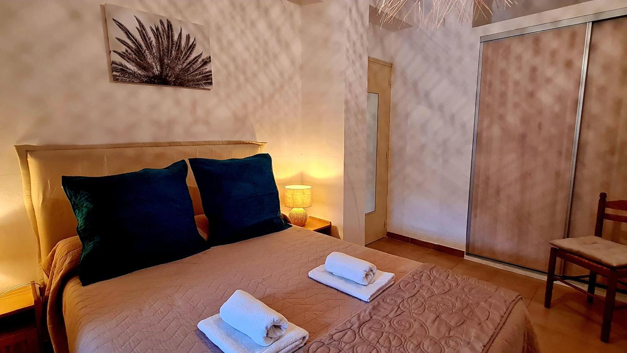 Appartement Kalliste, Logements Avec Vue Citadelle De Bonifacio 博尼法乔 外观 照片