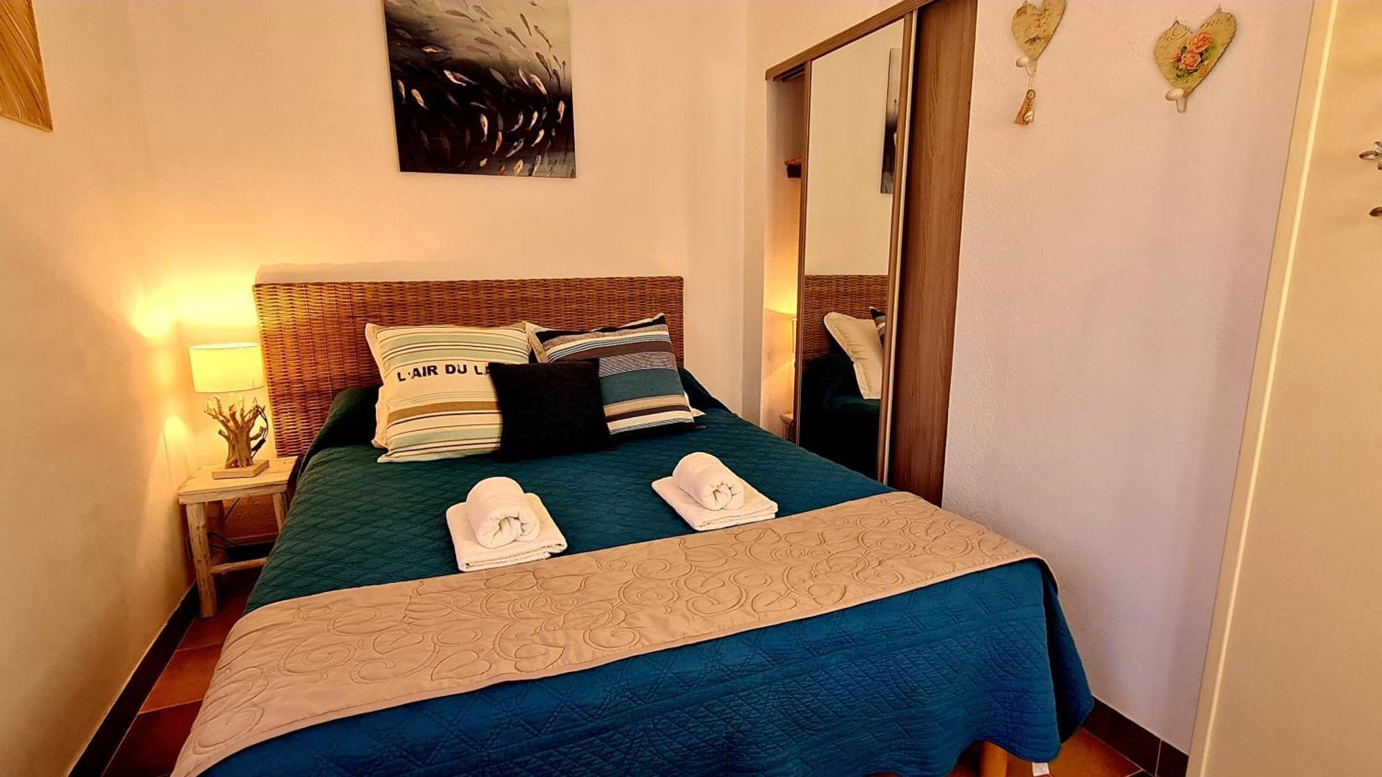 Appartement Kalliste, Logements Avec Vue Citadelle De Bonifacio 博尼法乔 外观 照片