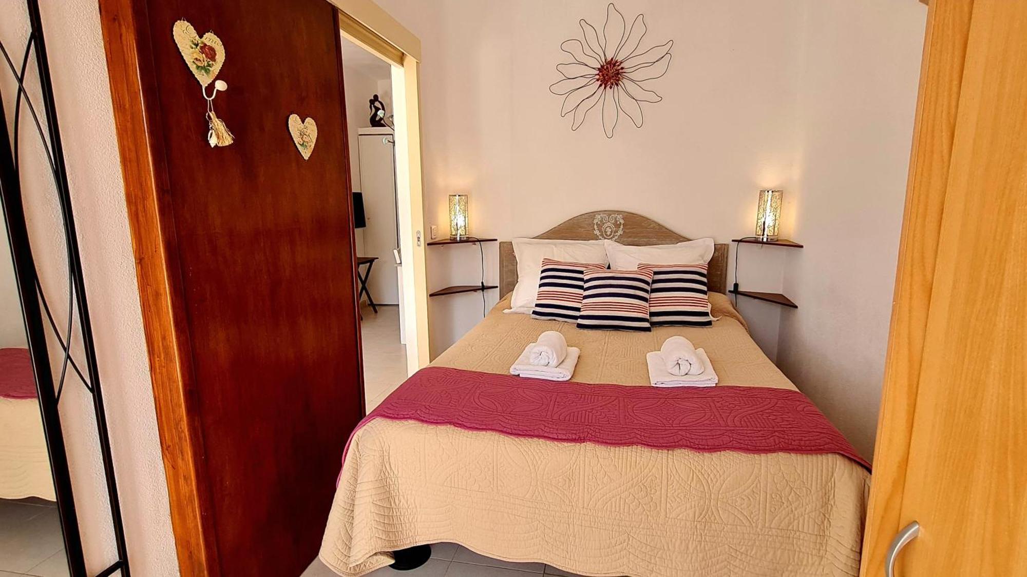 Appartement Kalliste, Logements Avec Vue Citadelle De Bonifacio 博尼法乔 外观 照片